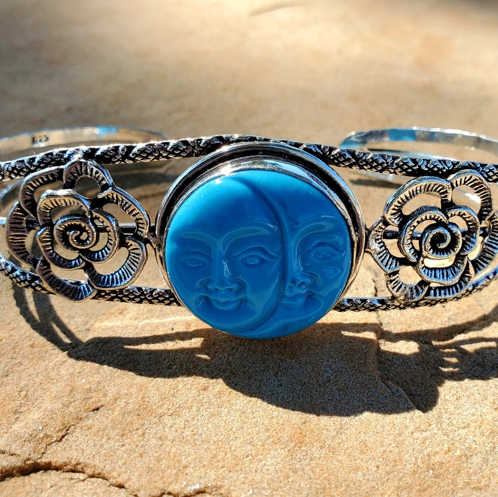 New Carved Double Moon Face 925 Silver Bracelet.